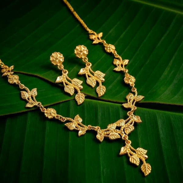 Luxury Anti-Tarnish Gold Leaf & Floral Necklace Set with Matching Earrings | Elegant Nature-Inspired Jewellery for Women